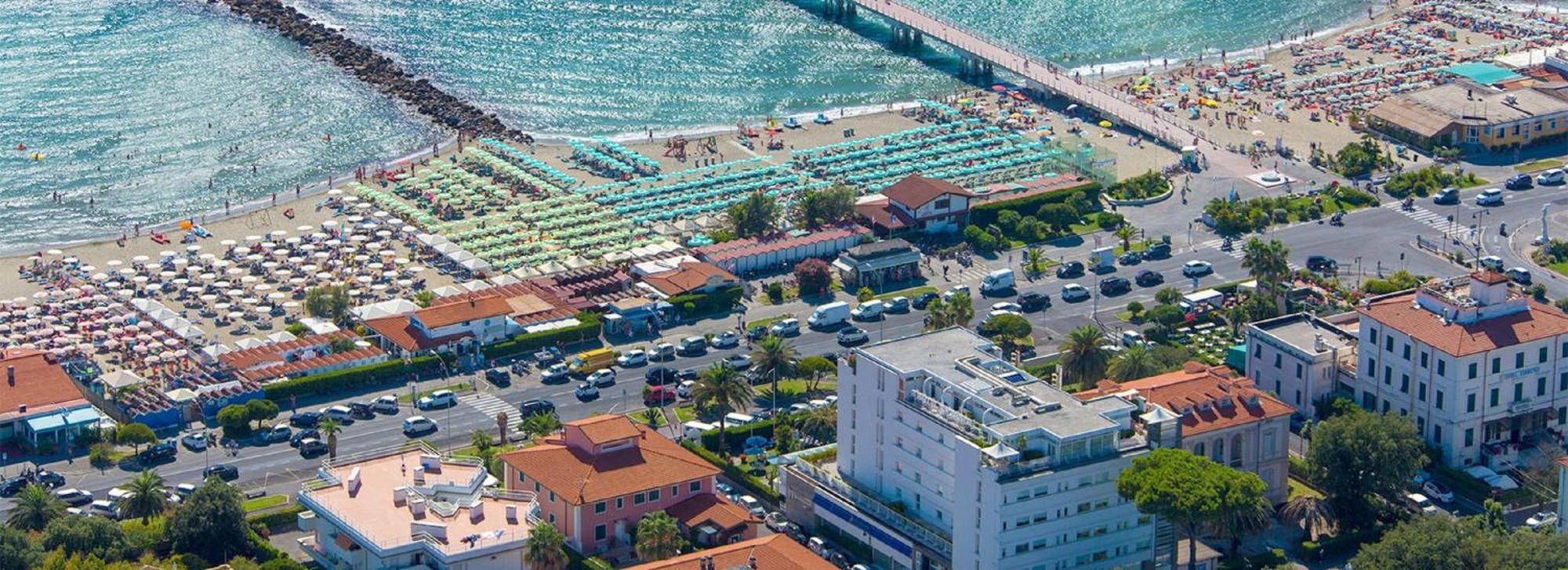Hotel Excelsior Marina di Massa Luaran gambar