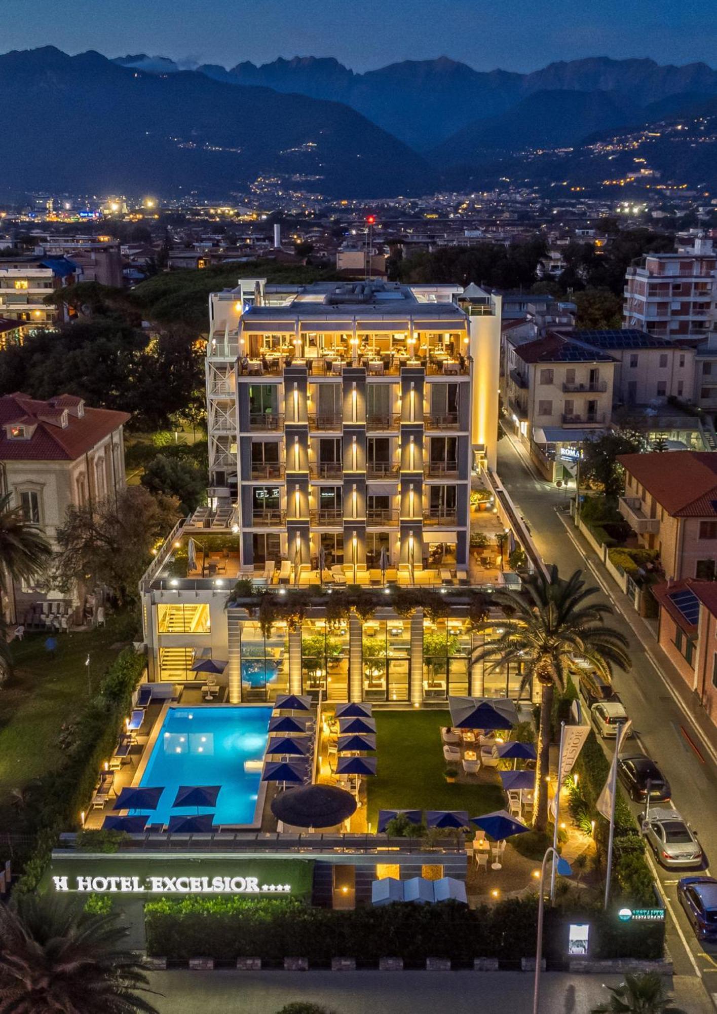 Hotel Excelsior Marina di Massa Luaran gambar