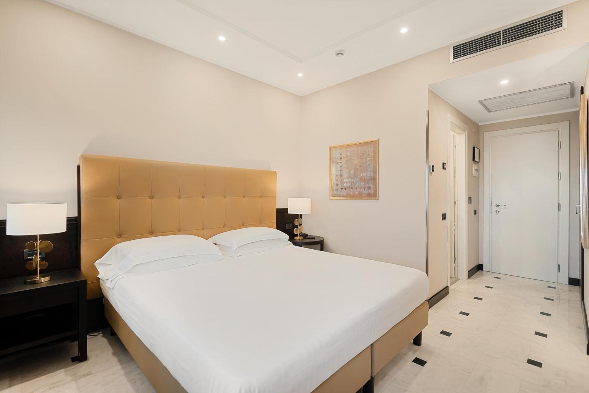 Hotel Excelsior Marina di Massa Luaran gambar